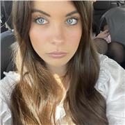 Estudiante de pedadogia.
Podria dar clase desde infantil hasta la eso.
Todos lo relacionado a las letras.